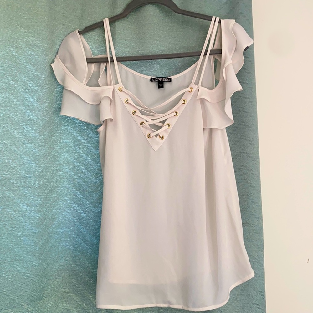 20. Express top
